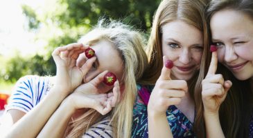 Beauté : 15 aliments pour avoir des cheveux parfaits et éviter les chutes