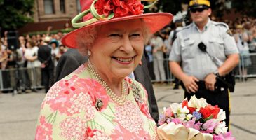 Elizabeth II : ces aliments INTERDITS que la reine ne consomme jamais