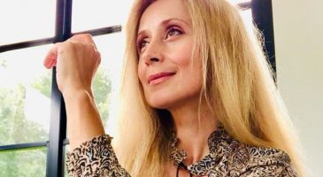 Lara Fabian met en vente sa maison à 3 millions de dollars, les photos de l'imposante demeure